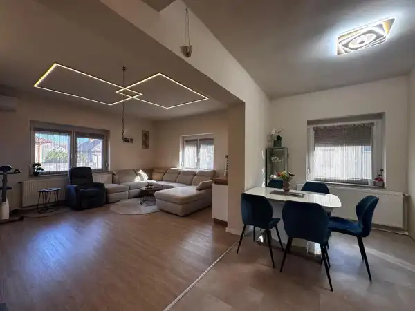 Eladó családi ház, Zalaegerszeg 3+1 szoba 162 m² 117 M Ft