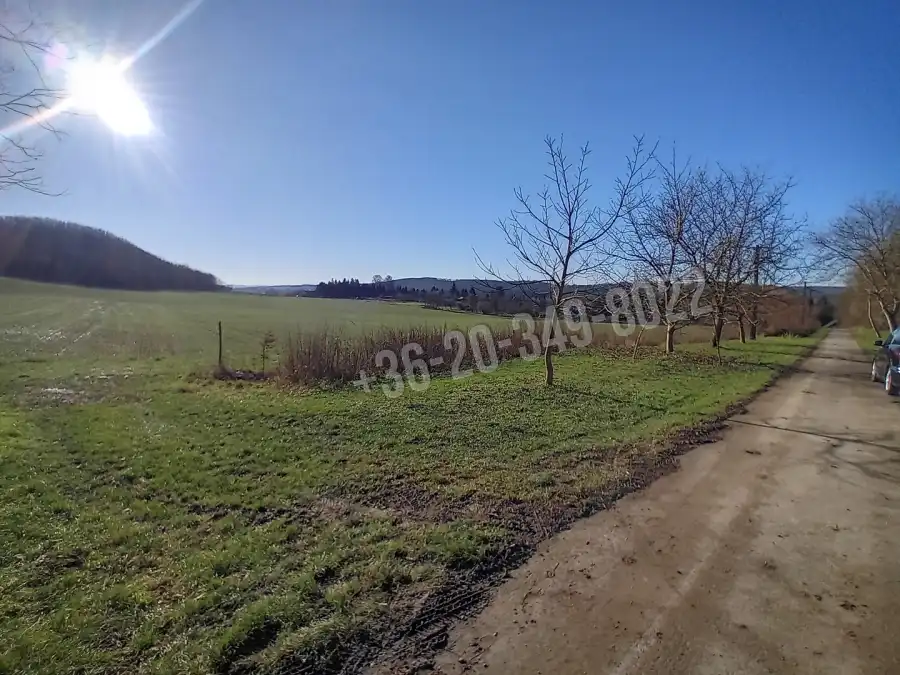 eladó  Építési telek, Kisbucsa