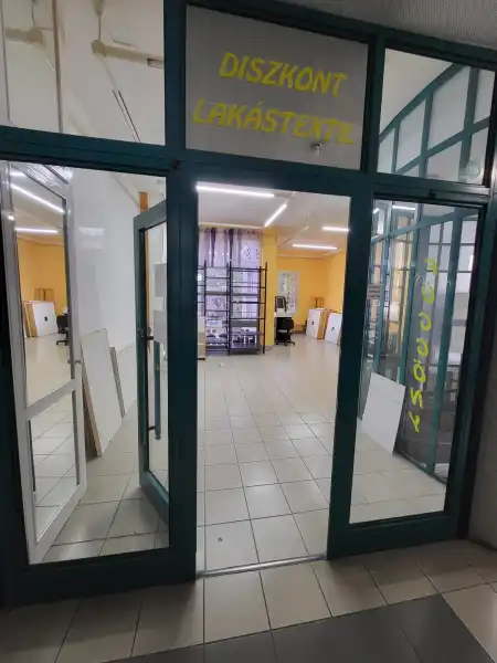 Eladó üzlet, Zalaegerszeg 34 m² 15.9 M Ft