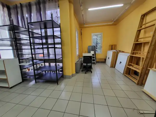 Eladó üzlet, Zalaegerszeg 34 m² 15.9 M Ft